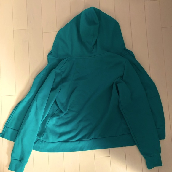 Women’s blue Fila sweater with hood - Picture 3 of 6